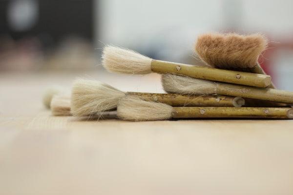 HOW TO PAINT GALVANISED STEEL - Steel Builders