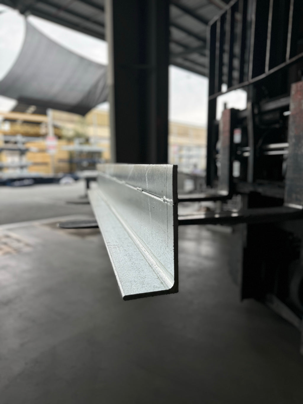 Smart™ R3 Galvanised Structural Angle | 225mm x 100mm x 10mm