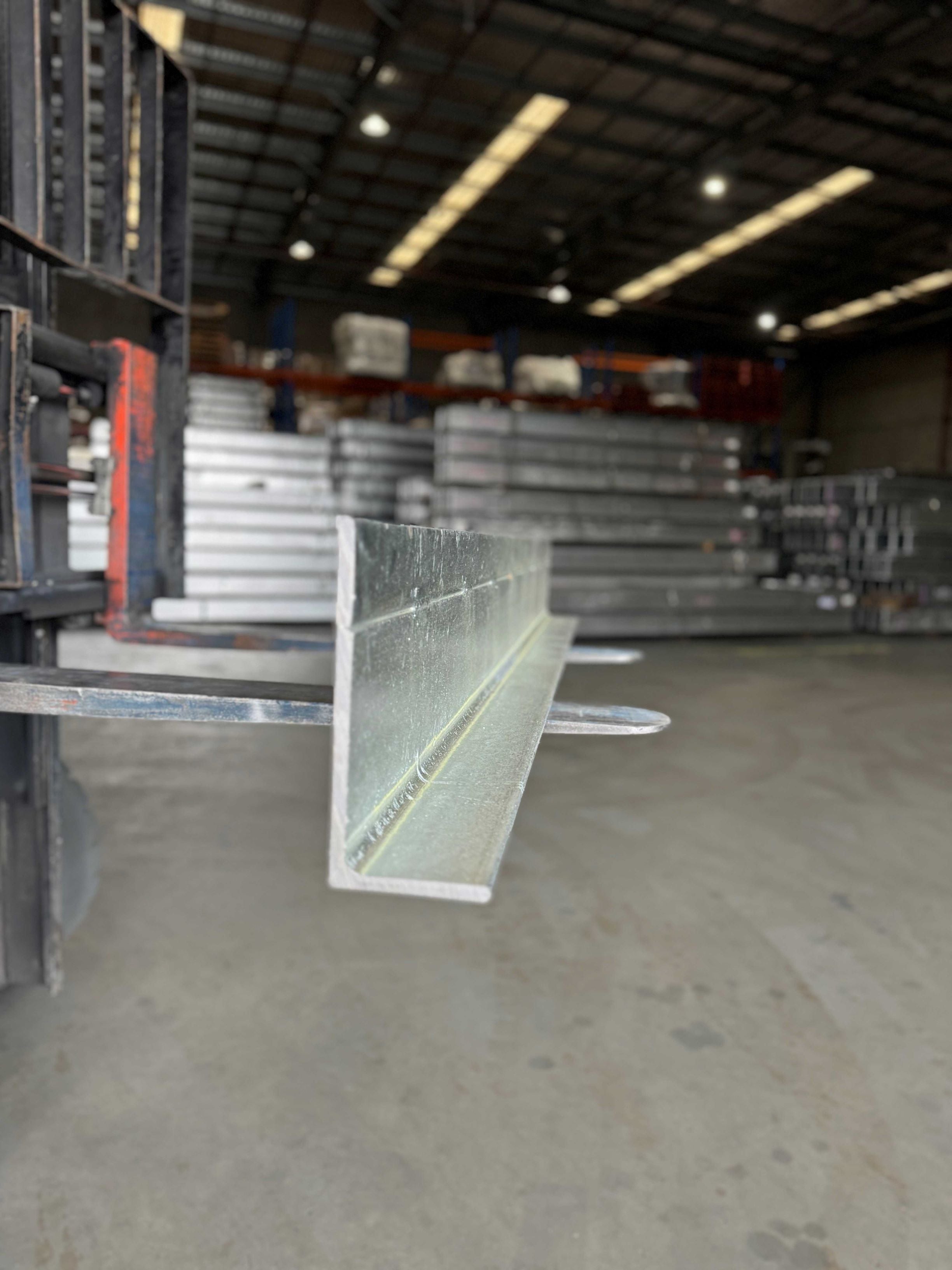 Smart™ R3 Galvanised Structural Angle | 225mm x 100mm x 10mm