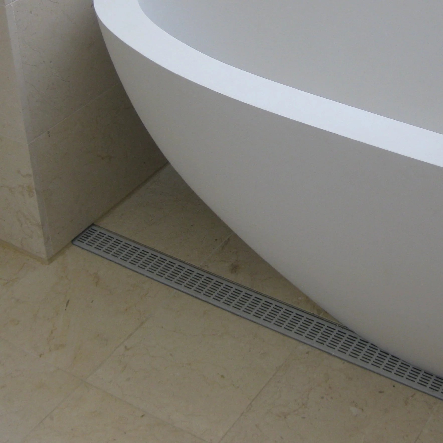LINES PATTERN STAINLESS STEEL STRIP DRAINAGE CHANNEL